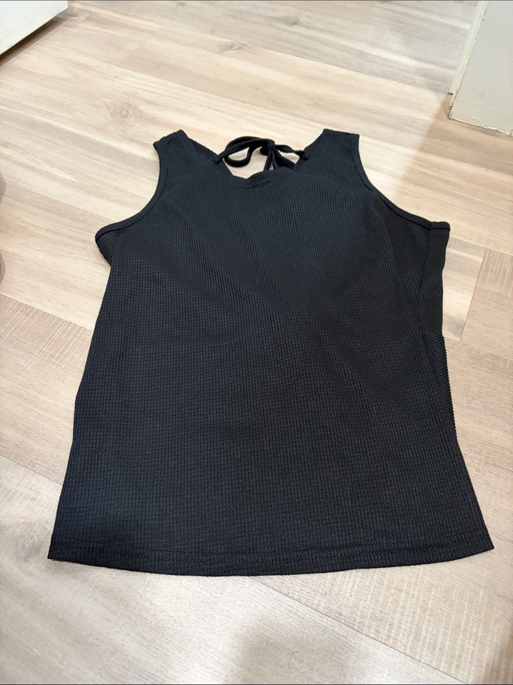 Women's Black Sleeveless Knit Tie-Back Tank Top